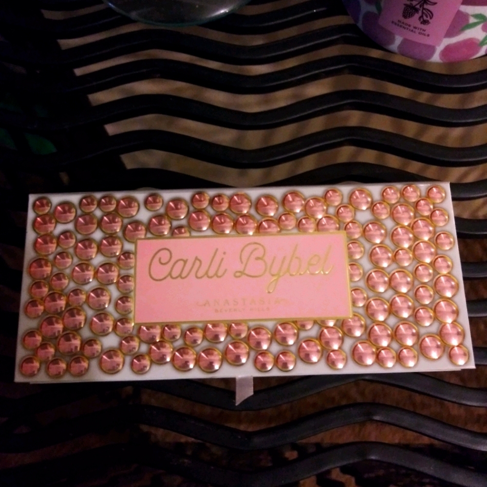 Anastasia Carly byble